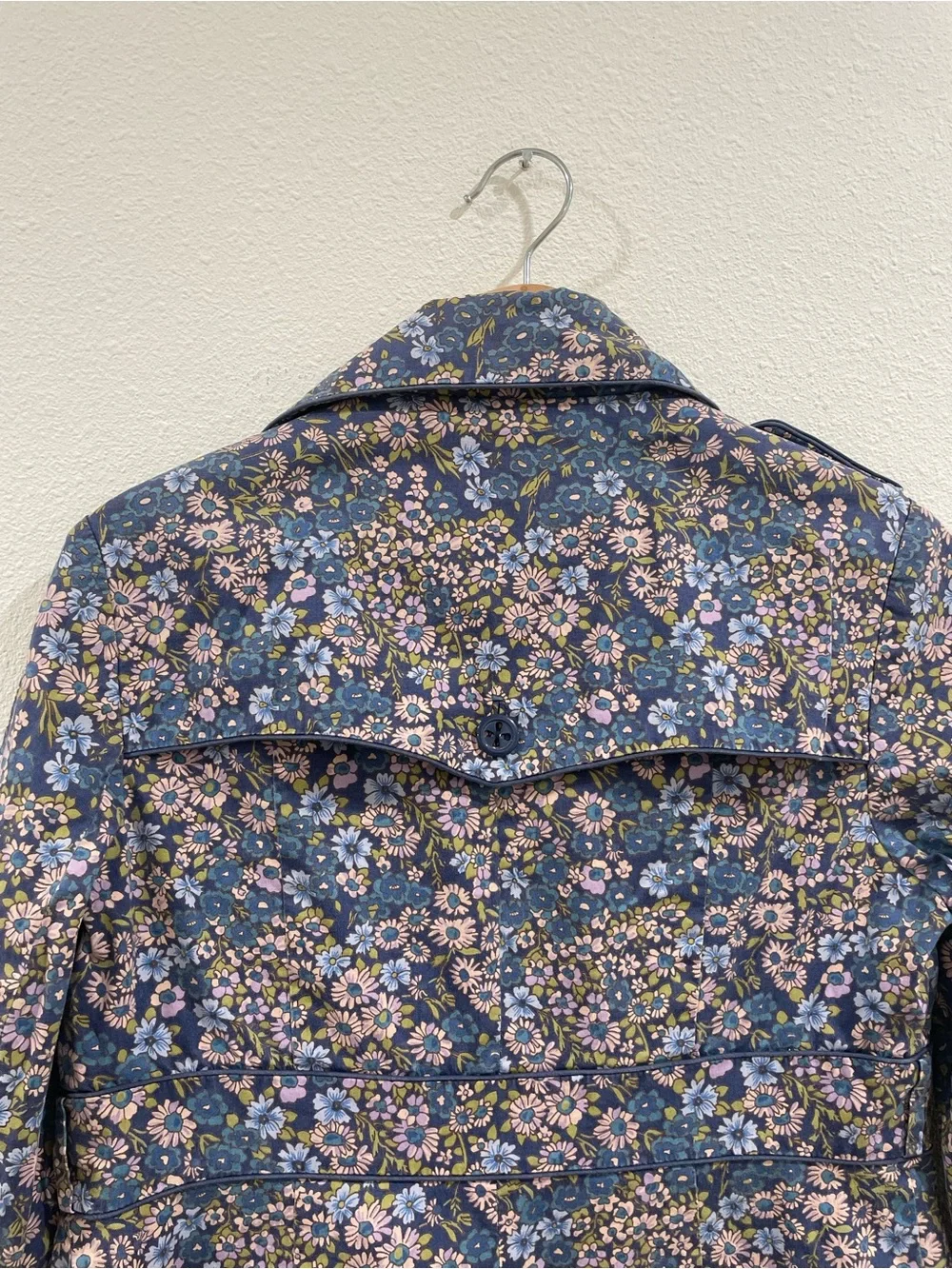 Anthropologie Elevenses Floral Rain Jacket Trench Coat Blue Purple Spring Size 4 - Picture 10 of 11
